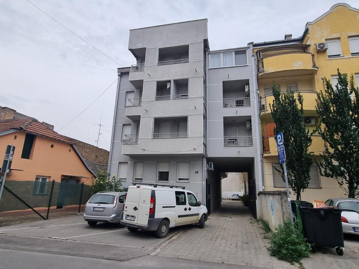 Likehome Life - Novi Sad Stevana Sremca Esterno foto